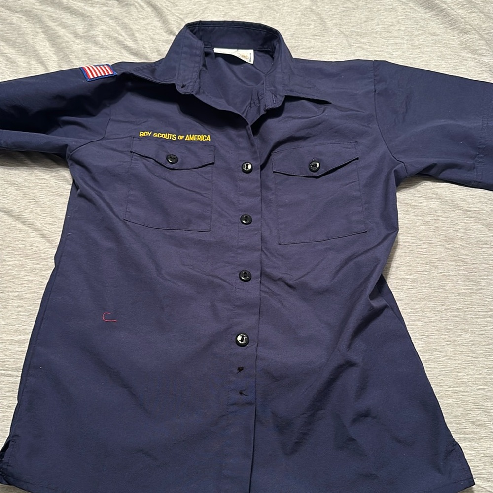 Youth Large Boy Scouts shirt in like new condition